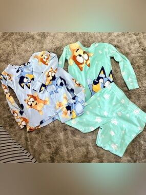 Kids' Character Two-Piece Pajama Set - Light Blue & Mint